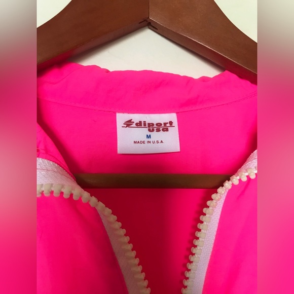 Men’s Vintage Pink Windbreaker. SIZE M - Picture 3 of 4
